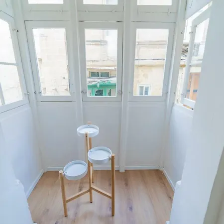 Modern Duplex In Daire